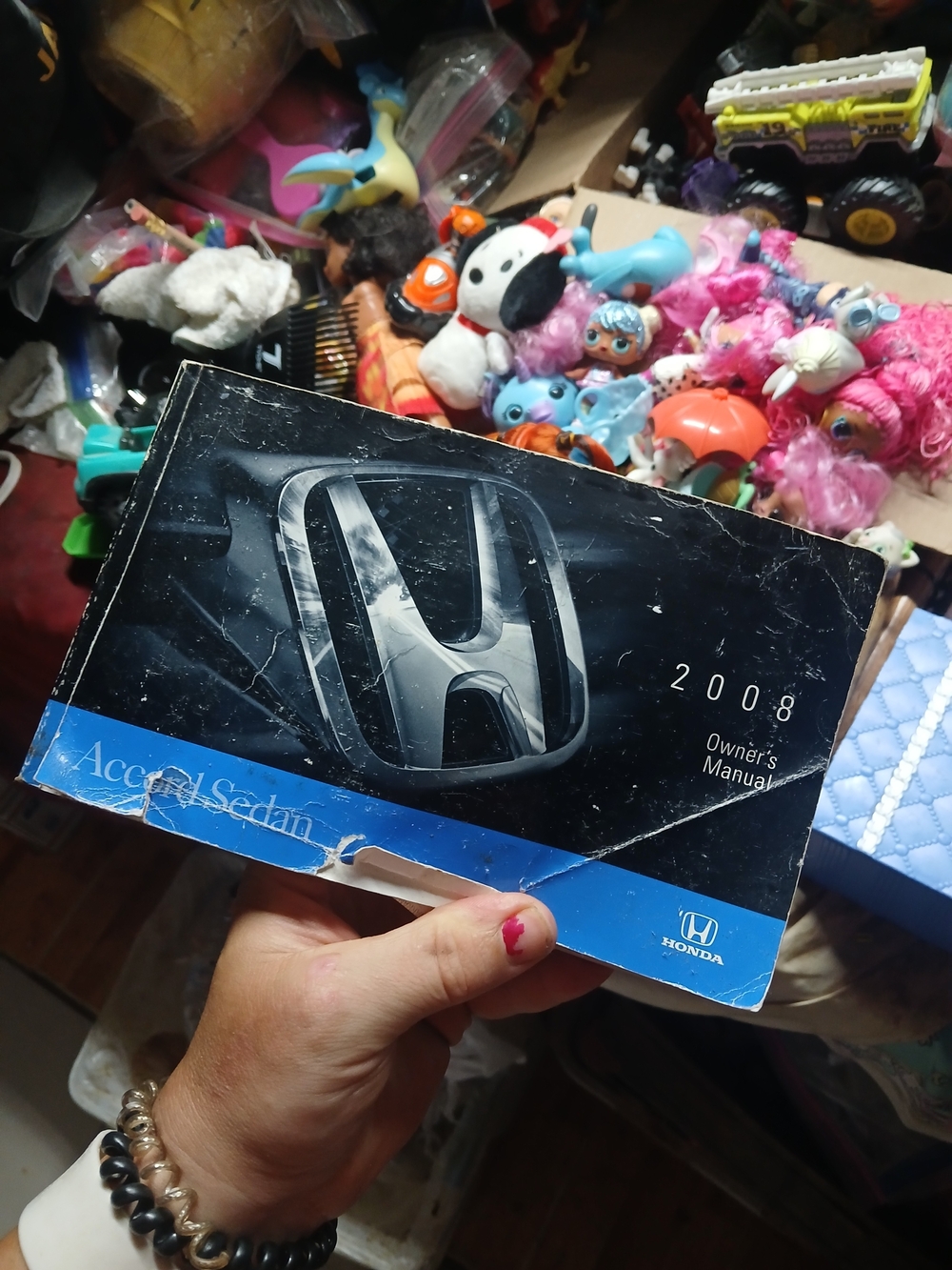 Honda 2008 Accord Sedan Owner's Manual - Black and Blue